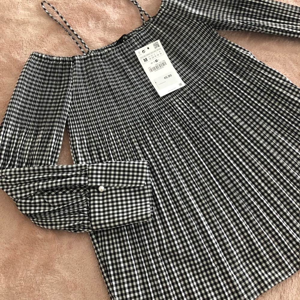 Brand new with tags Zara top